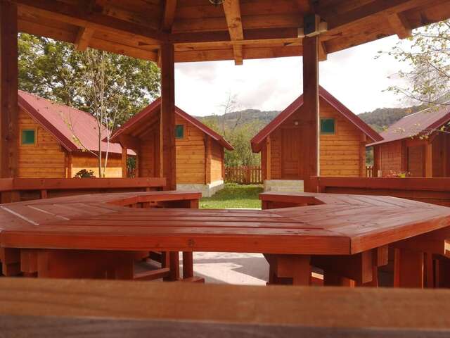 Шале Tara Valley Eco Lounge Мойковац-3